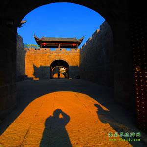 單獨成團M線：張家界袁家界、乾州城四天三晚獨立成團游